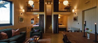 Countryside Cabin | Sleeps 8 | Hot Tub | BBQ