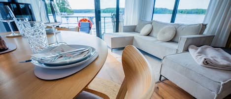 تلفزيون، مدفأة