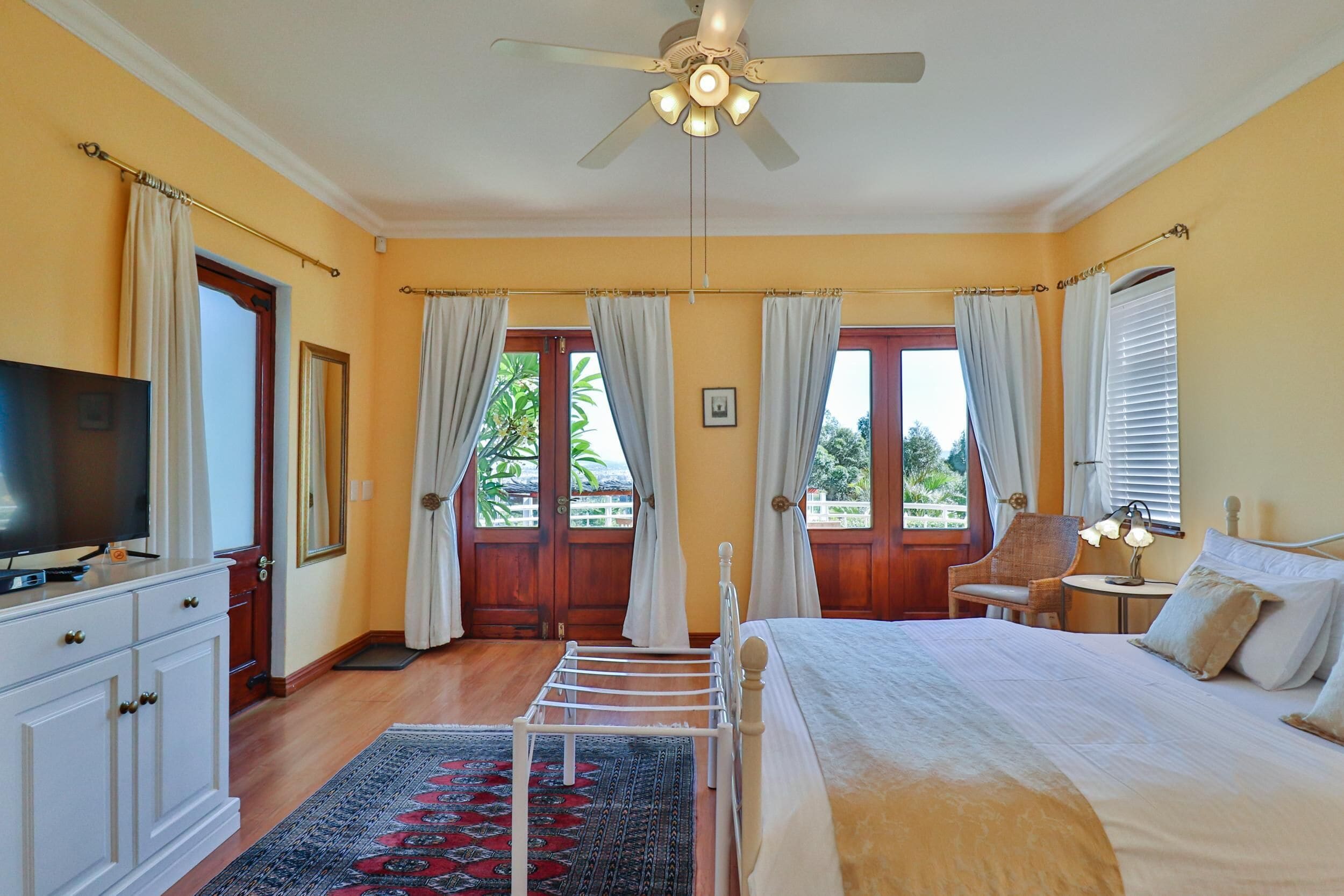 In-room safe, blackout curtains, soundproofing, free WiFi