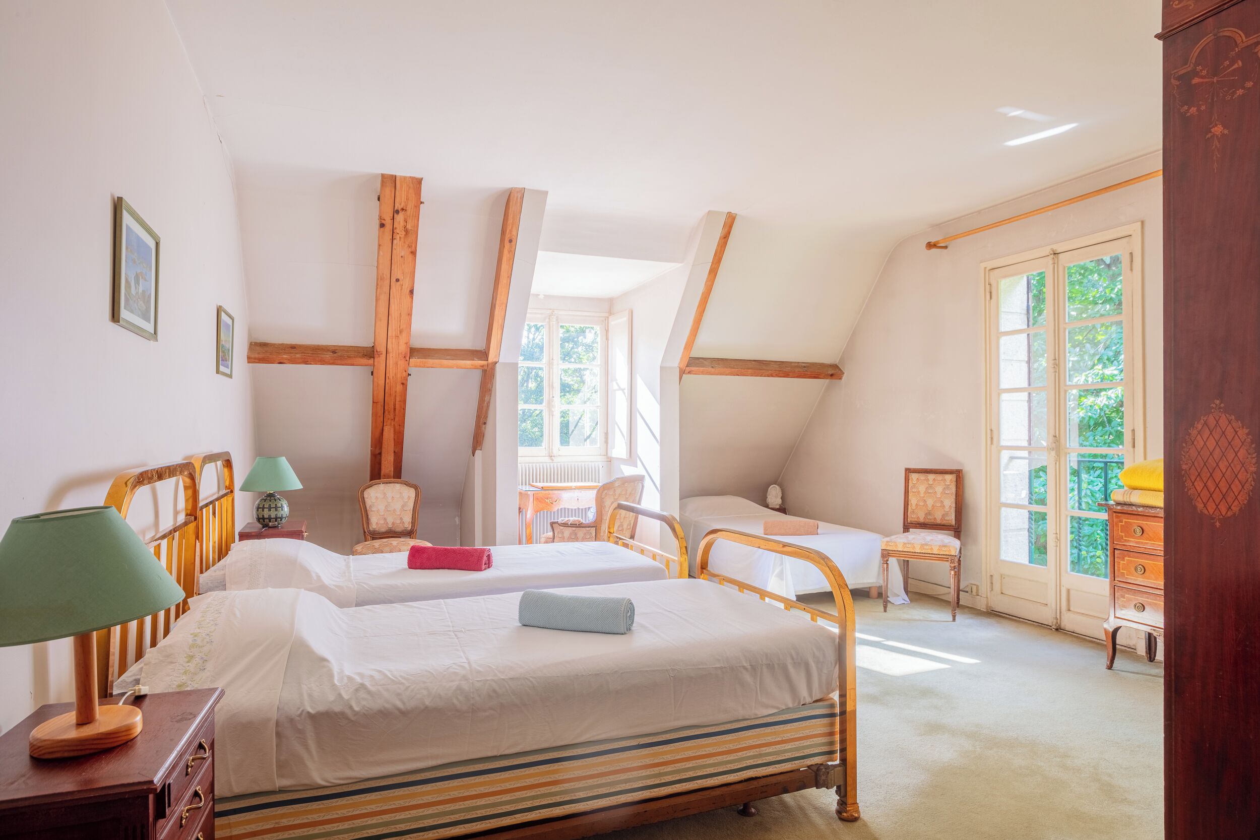 5 Schlafzimmer, Bügeleisen/Bügelbrett, WLAN, Bettwäsche