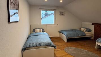 2 Schlafzimmer, Bügeleisen/Bügelbrett, WLAN, Bettwäsche