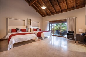 Villa | 3 bedrooms - Villa w Picuzzi and Ocean View at Puerto Bahia M5 (Samaná)