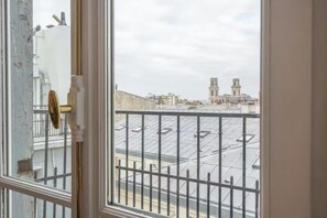 Interior - AN EXCEPTIONAL BLEND OF HISTORICAL CHARM & MODERN AMENITIES - RUE DE RENNES (Paris)