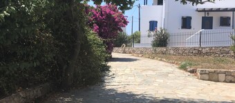 Apartment 'Cozy  For Rent In Kythera' with Shared Terrace, Wi-Fi and Air Conditioning