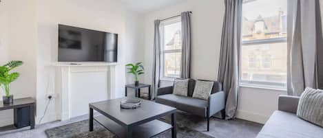 Televisio, työhuone