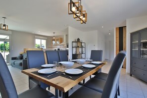 Dining - Holiday Home "Gîte with Game Room" with Private Terrace, Garden & Wi-Fi (Montfarville)