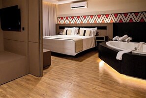 Ferros/tábuas de passar roupa, Wi-Fi de cortesia, roupa de cama