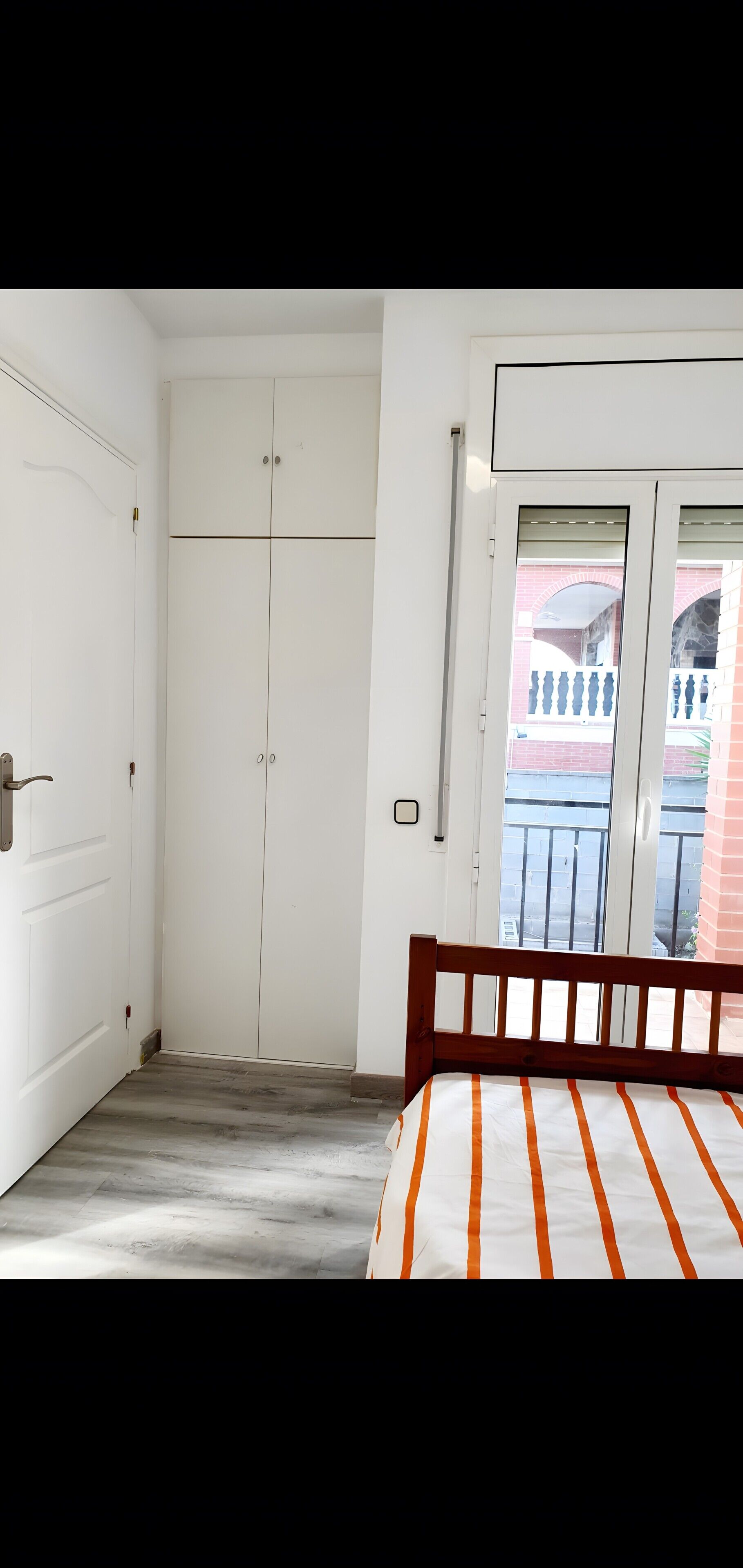 3 chambres, fer et planche à repasser, Wi-Fi, literie fournie