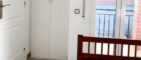 3 chambres, fer et planche Ă repasser, Wi-Fi, literie fournie