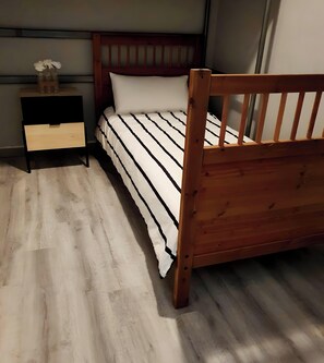 3 Schlafzimmer, Bügeleisen/Bügelbrett, WLAN, Bettwäsche