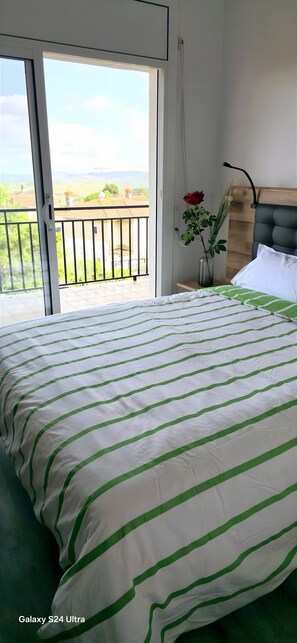 3 Schlafzimmer, Bügeleisen/Bügelbrett, WLAN, Bettwäsche