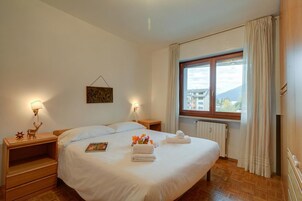 2 habitaciones, wifi gratis y ropa de cama 