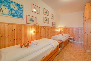 2 habitaciones, wifi gratis y ropa de cama 