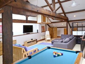 Games room - 14 Riverside Walk (Skipton)