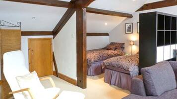 3 chambres, décor unique, ameublement unique, accès au Wi-Fi (inclus)