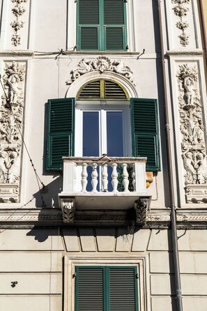 Front of property - Notes in Corvetto by Wonderful Italy (Genoa)