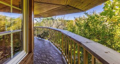 Ferma Gold | Double Room by PikHost