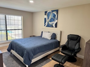 2 bedrooms, iron/ironing board, free WiFi, bed sheets