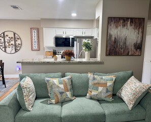 Televisie en een open haard