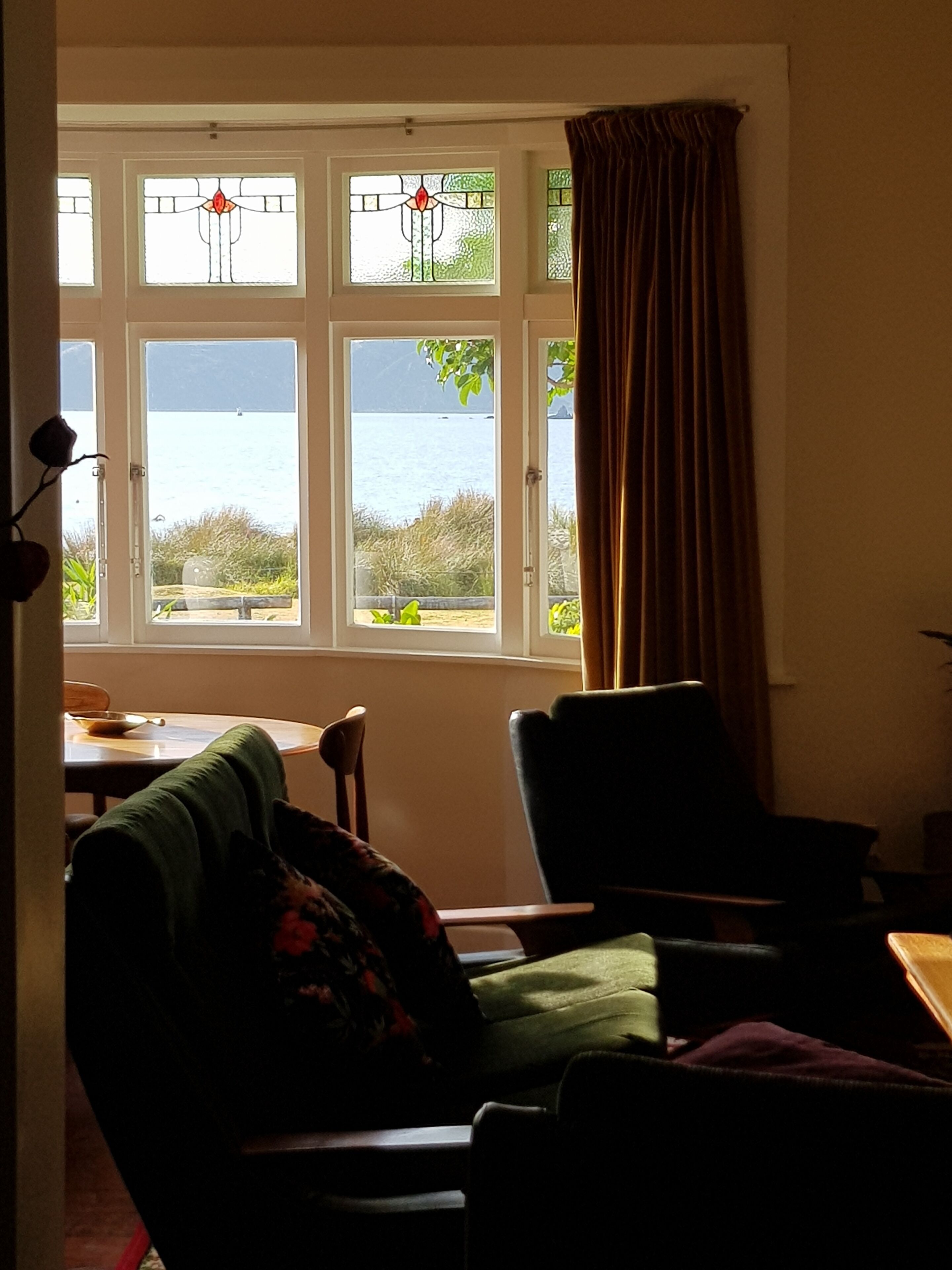 Tiromoana Beachfront Cottage. Worser Bay The Heart Of Wellington"s Film Industry - Wellington