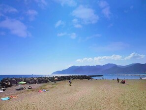 Beach - Artist Lights in Luxury Apartment in the Center with A/C, WiFi, Outdoor Space (Salerno)