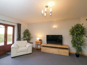 Living area - Lady Of Lourdes (Ross-on-Wye)