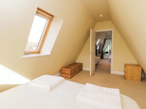 5 bedrooms, individually decorated, individually furnished, free WiFi - Lady Of Lourdes (Ross-on-Wye)