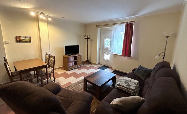 TV, DVD player, table tennis