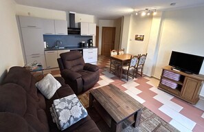 TV, DVD player, table tennis