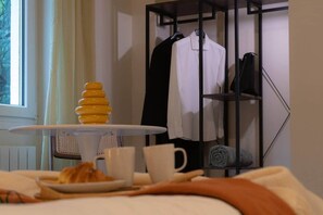 Iron/ironing board, WiFi, bed sheets - Gino Studio - Metro M1 - Rembrandt 45 (Milan)