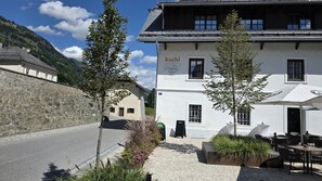 Buiten dineren