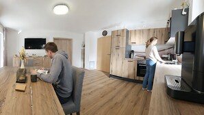 Uklassifisert bilde, 5 av 28, knapp