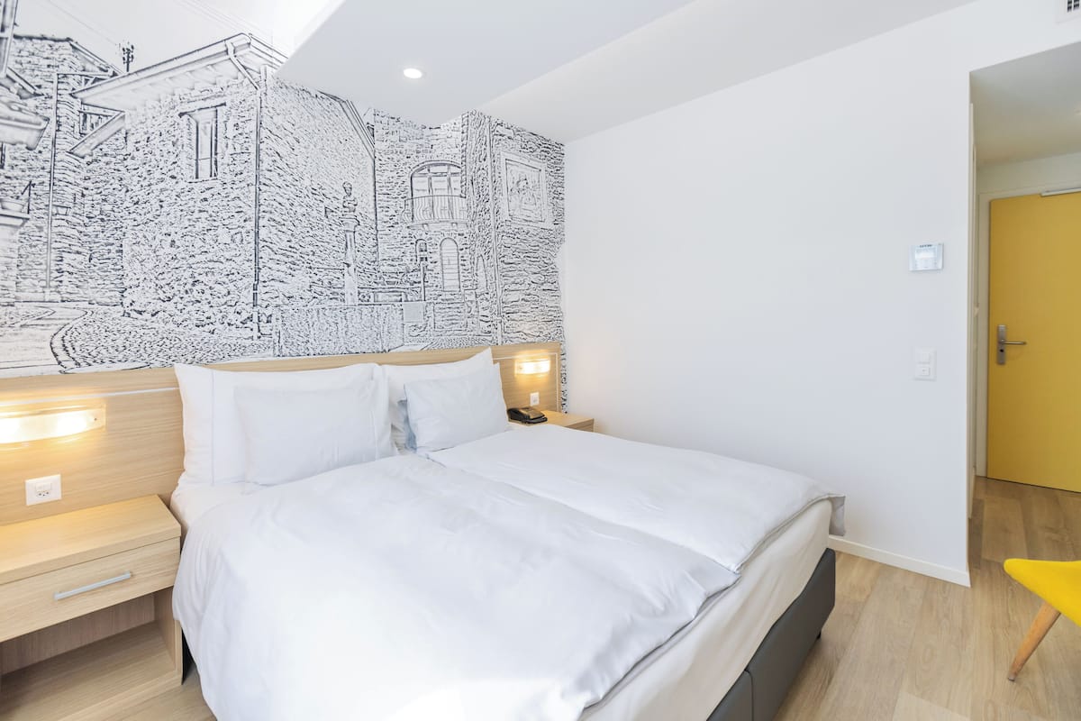 Coffres-forts dans les chambres, rideaux occultants, Wi-Fi gratuit