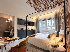 Iron/ironing board, WiFi, bed sheets - Auguste Studio - Metro M1 - Rembrandt 45 (Milan)