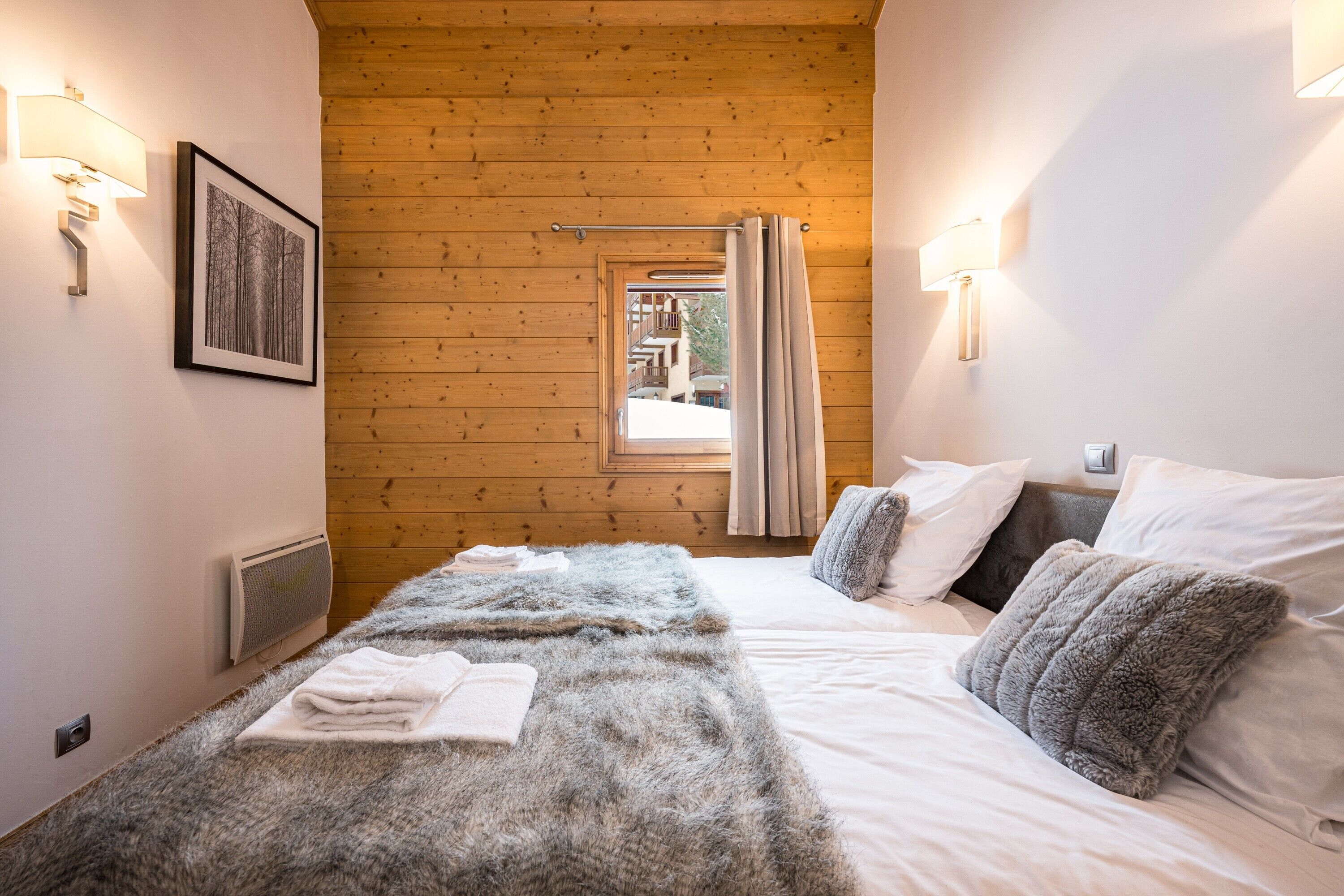 4 chambres, fer et planche à repasser, Wi-Fi, draps fournis
