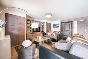 TV, video games - Chalet Adèle 13 – Belleville: Ski-In/Ski-Out with Mountain Views (Les Belleville)