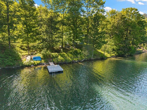 Lakefront Retreat w/ Large Yard & Boat Dock