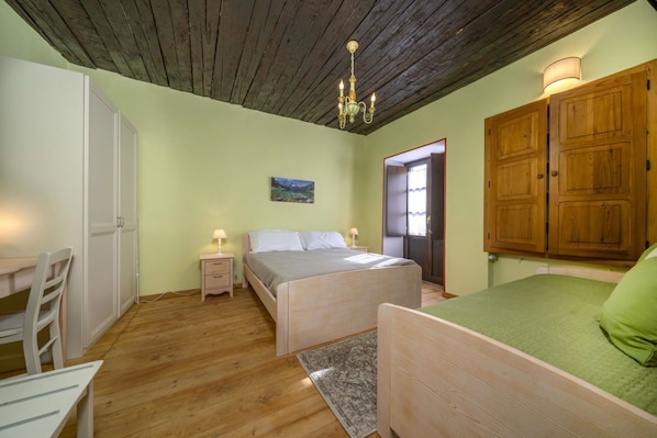 3 bedrooms