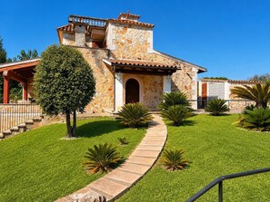 Exterior - Villa Alejandra - Three Bedroom Villa, Sleeps 6 (Mallorca)
