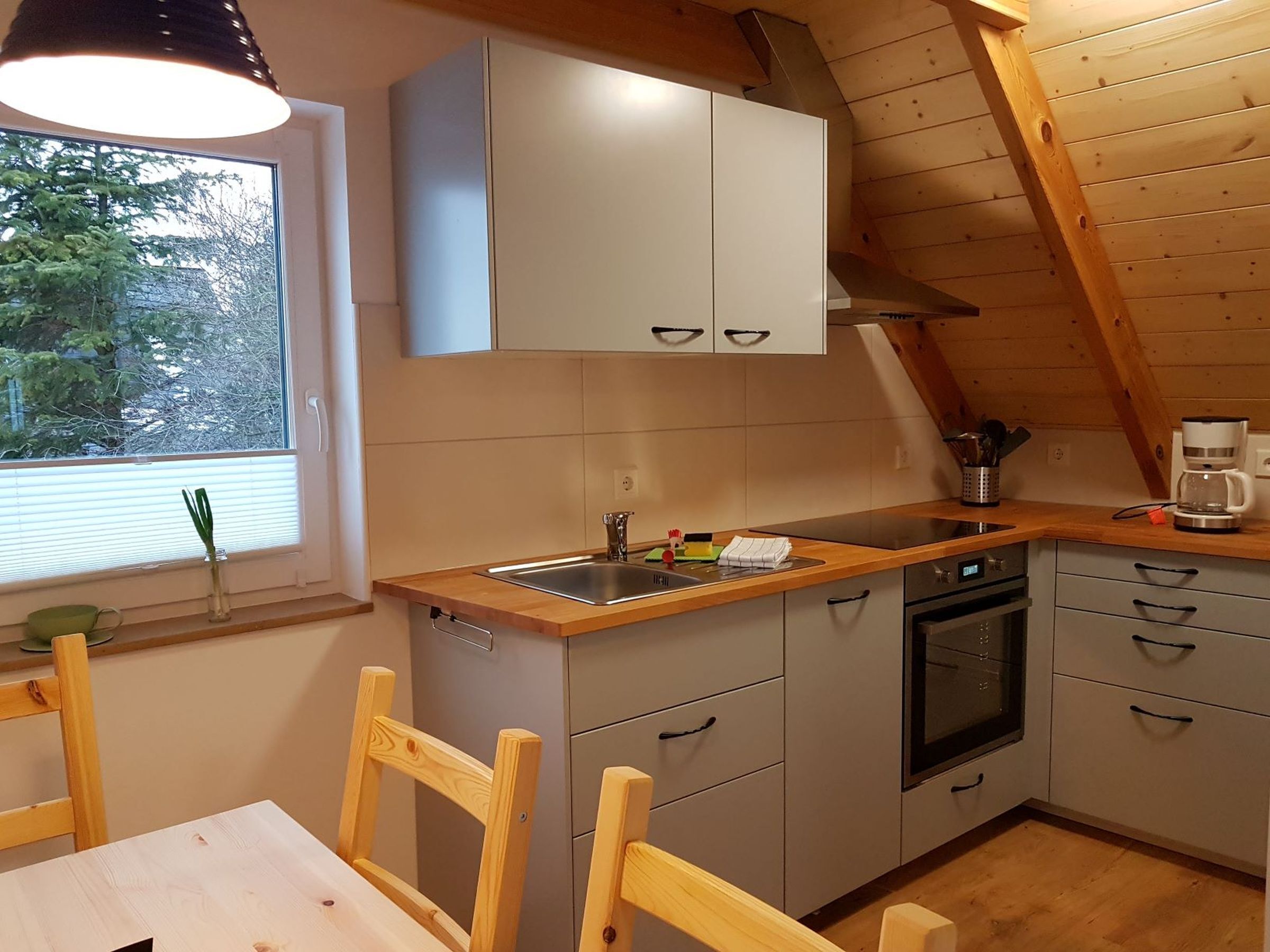 Kühlschrank, Ofen, Herdplatte, Geschirrspüler