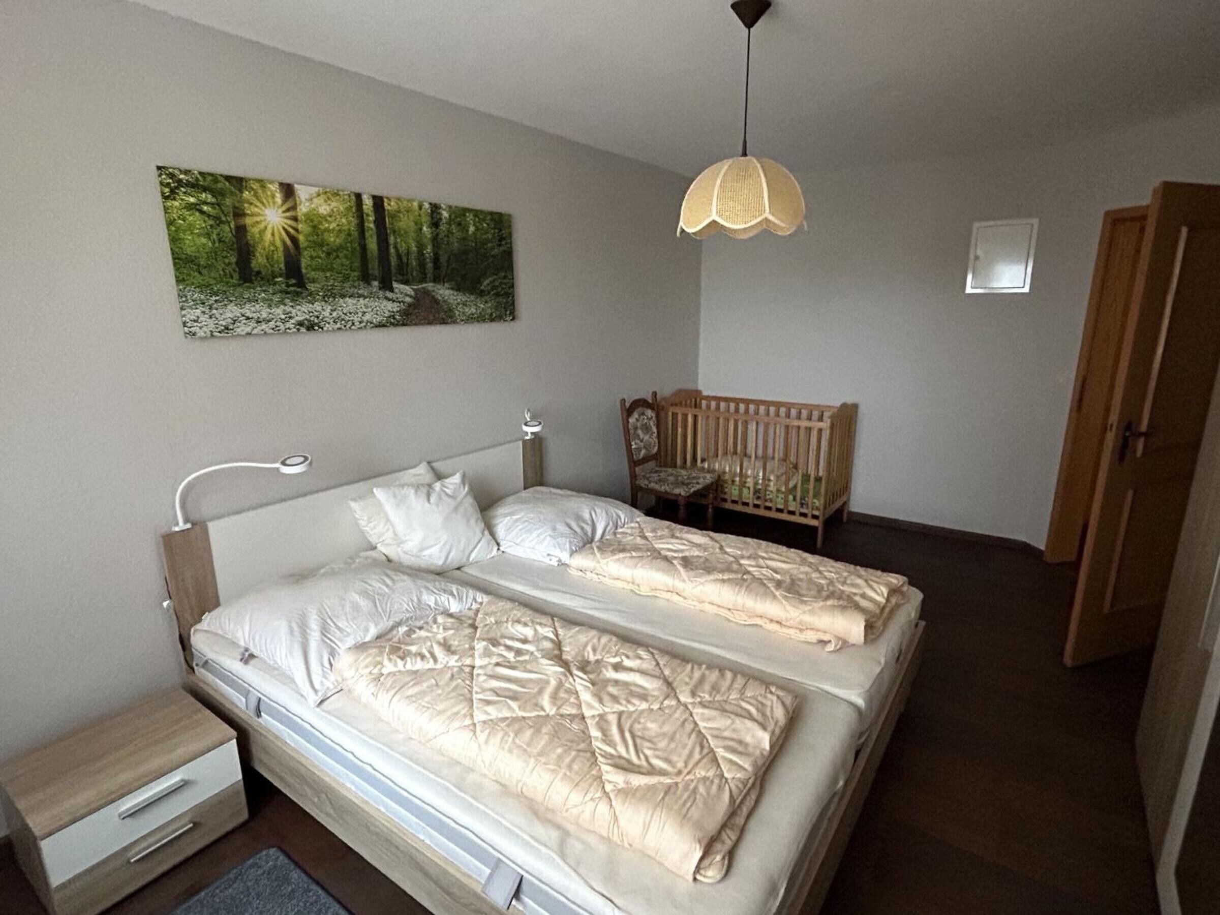 4 bedrooms, WiFi, bed sheets