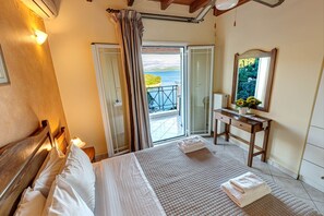 6 slaapkamers, een kluis op de kamer, een strijkplank/strijkijzer