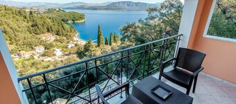 Villa Agni - Sea View