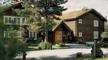 Fachada de la propiedad