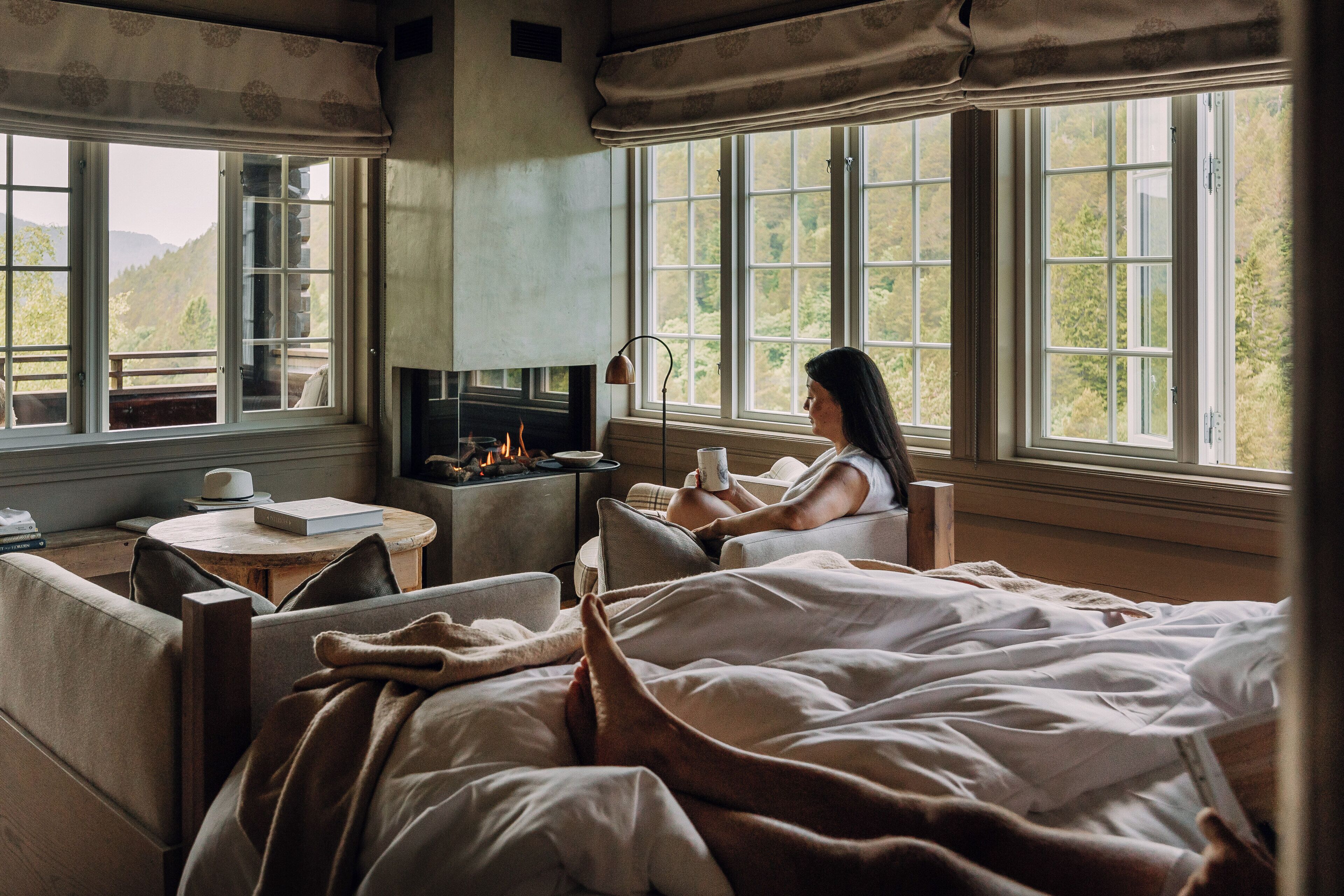 Suite – premium, utsikt mot høyde | Strykejern/-brett og wi-fi (inkludert)