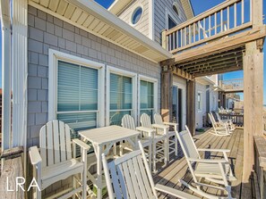 Terrace/patio - Inn Luxury South | Luxe Life by the Sea (Surf City)