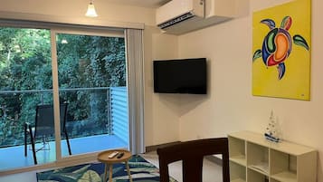 Apartment, 2 Bedrooms, Accessible, Balcony | Room amenity