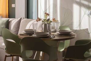 Dining - Stylish Apartment in the Center | Air Conditioning | Workspace (Warszawa)