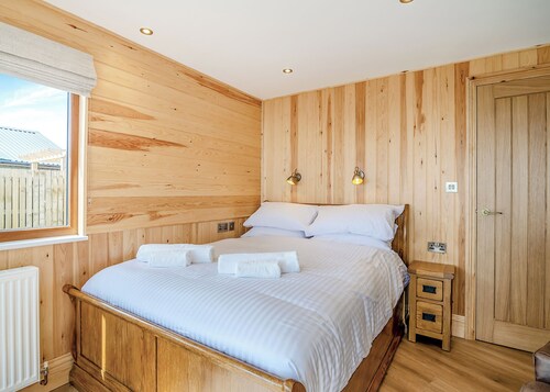 1 bedroom accommodation in Ripponden