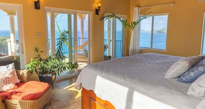 AnaCapri Estate-Beautiful Caribbean Villa with pool and sea views